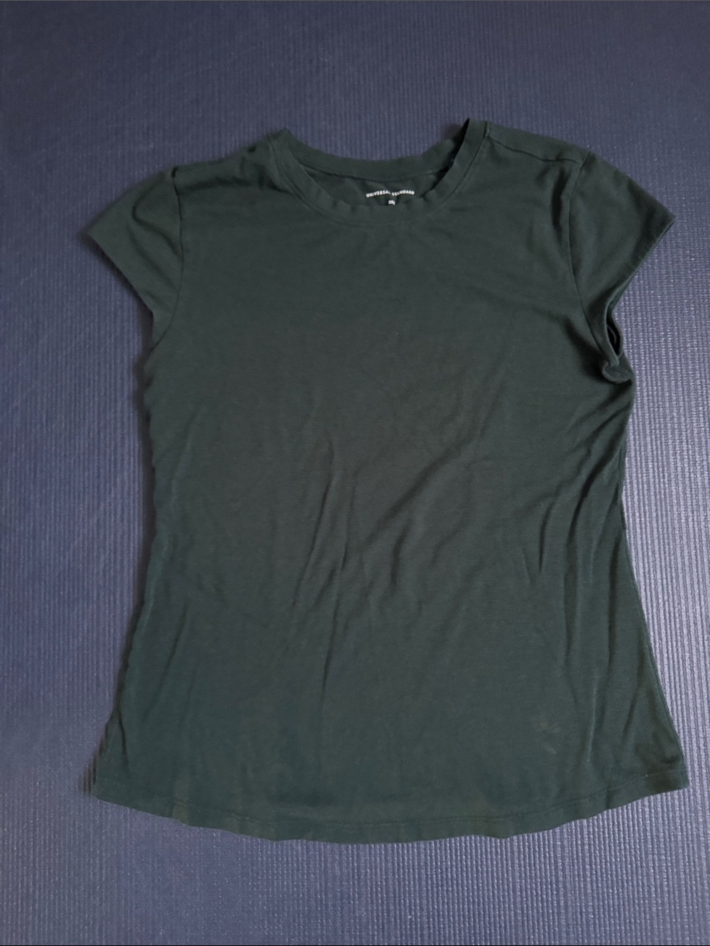 Universal Standard Short Sleeve Crew Tee - Forest Green size 2XS fits 6-8